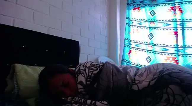 Snapshot of GiveLove1 chatting on March 1, 2:13 pm GiveLove1 online show from March 1, 2:13 pm