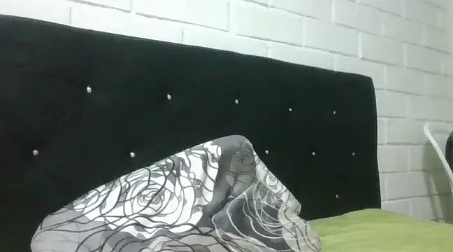 Snapshot of GiveLove1 chatting on March 9, 11:25 pm GiveLove1 online show from March 9, 11:25 pm