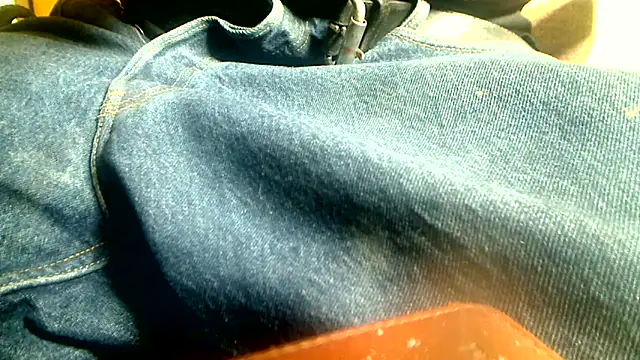 markluvskitty online show from February 11, 2:44 pm