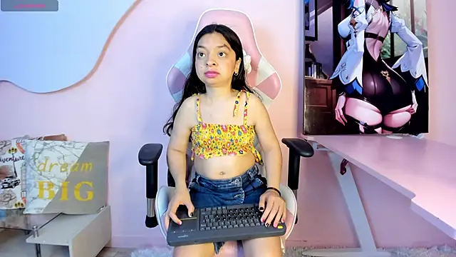 CharlotteMuller online show from February 7, 9:07 pm