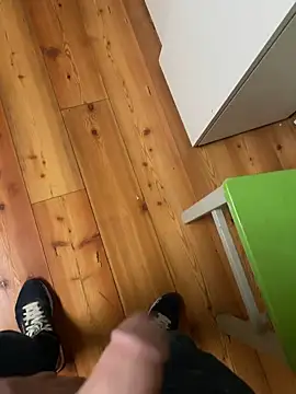 Edosxxl online show from January 15, 5:08 am