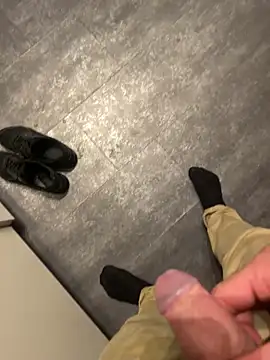 Edosxxl online show from September 10, 10:32 pm