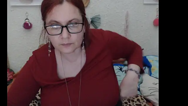 Snapshot of PlayfullMature chatting on October 24, 9:55 pm PlayfullMature online show from October 24, 9:55 pm