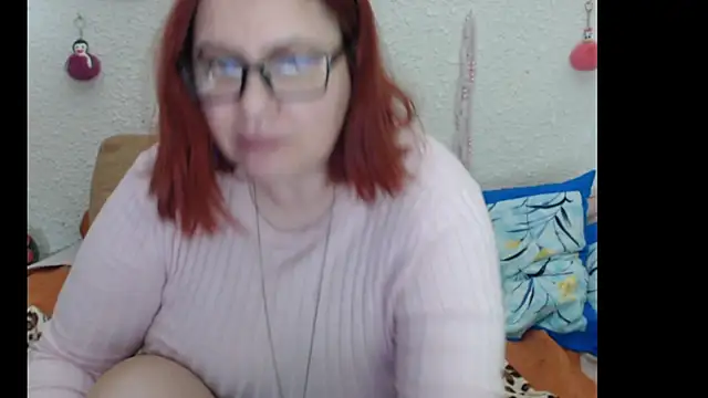 Snapshot of PlayfullMature chatting on November 8, 10:26 am PlayfullMature online show from November 8, 10:26 am