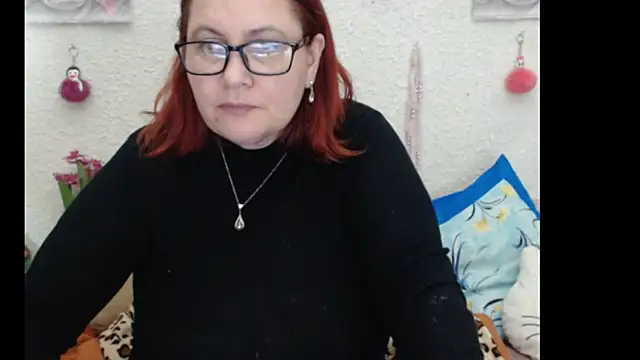 Snapshot of PlayfullMature chatting on November 14, 11:24 pm PlayfullMature online show from November 14, 11:24 pm