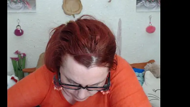 PlayfullMature online show from November 27, 9:33 am