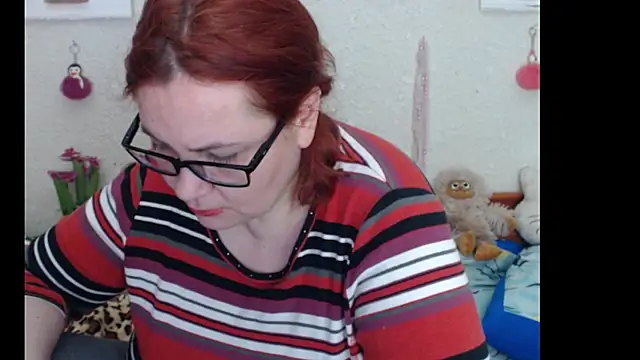 PlayfullMature online show from December 5, 2:20 am