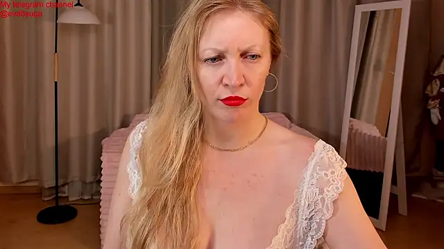 Snapshot of sugamomy chatting on February 2, 12:09 am sugamomy online show from February 2, 12:09 am