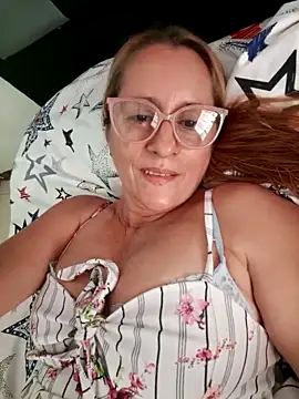 deisy summers47x online show from February 14, 4:31 pm