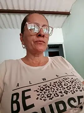 deisy summers47x online show from February 16, 2:32 pm