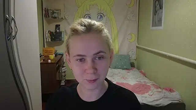 Riley Roo online show from February 8, 4:21 pm