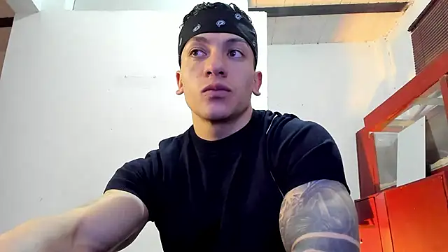 aquiles 51 online show from November 14, 5:55 pm