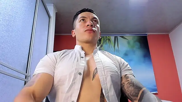 aquiles 51 online show from March 30, 8:43 pm