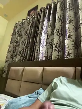 Snapshot of Parth-26 chatting on May 12, 4:15 pm Parth-26 online show from May 12, 4:15 pm