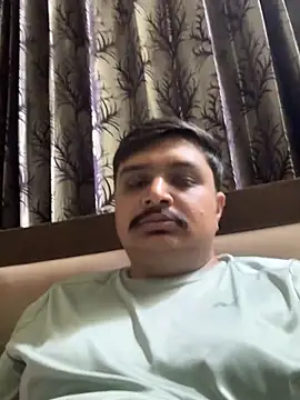 Snapshot of Parth-26 chatting on May 16, 5:01 pm Parth-26 online show from May 16, 5:01 pm