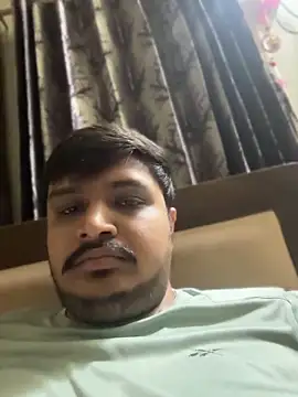 Snapshot of Parth-26 chatting on June 5, 3:51 pm Parth-26 online show from June 5, 3:51 pm