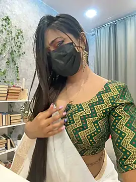 Snapshot of Monalisadon018 chatting on December 20, 7:12 am Monalisadon018 online show from December 20, 7:12 am