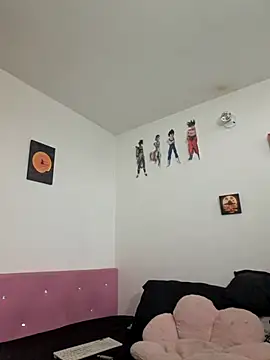 Snapshot of Honey-420- chatting on October 12, 2:27 pm Honey-420- online show from October 12, 2:27 pm