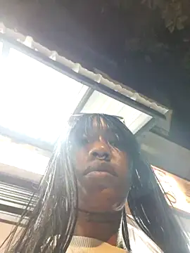 Snapshot of Honey-420- chatting on October 28, 11:07 pm Honey-420- online show from October 28, 11:07 pm