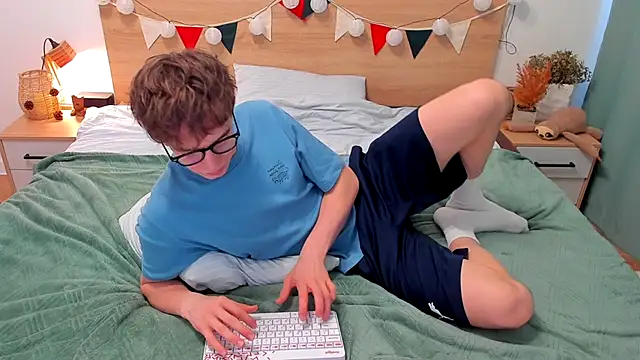 Fandi 777 online show from November 16, 10:10 am