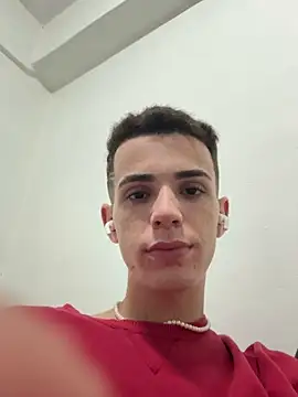 Snapshot of Cristian_Delgado chatting on December 8, 7:05 am Cristian Delgado online show from December 8, 7:05 am