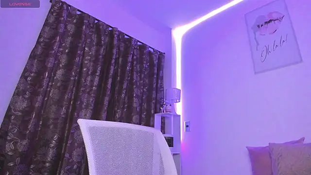 Snapshot of isabela-duran chatting on January 20, 11:43 pm isabela-duran online show from January 20, 11:43 pm