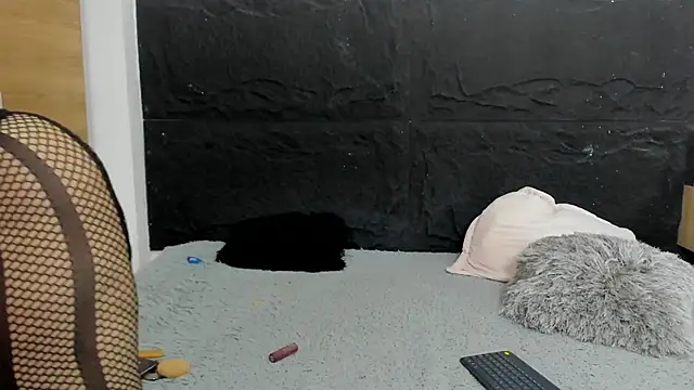 emakross online show from February 22, 12:05 am