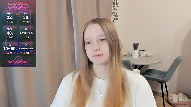 Snapshot of Alyaley chatting on October 10, 6:34 am Alyaley online show from October 10, 6:34 am