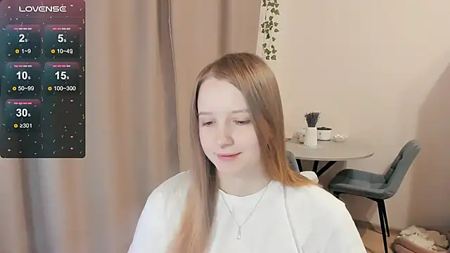 Snapshot of Alyaley chatting on November 2, 8:06 am Alyaley online show from November 2, 8:06 am