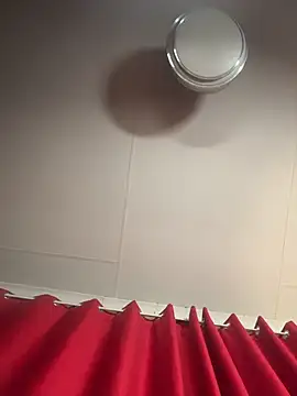 Astoria Moon online show from February 20, 7:25 pm