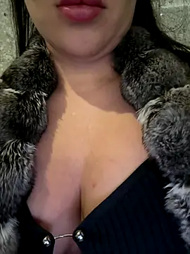 Syka0001 online show from October 11, 5:44 pm