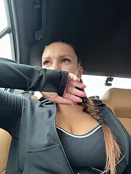 Syka0001 online show from March 26, 10:54 am