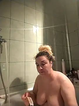 MikySWeet7 online show from October 17, 8:55 pm