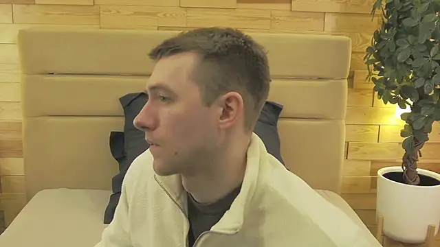 EthanPinkman online show from April 10, 4:39 am