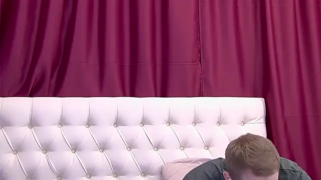 EthanPinkman online show from June 4, 5:13 am
