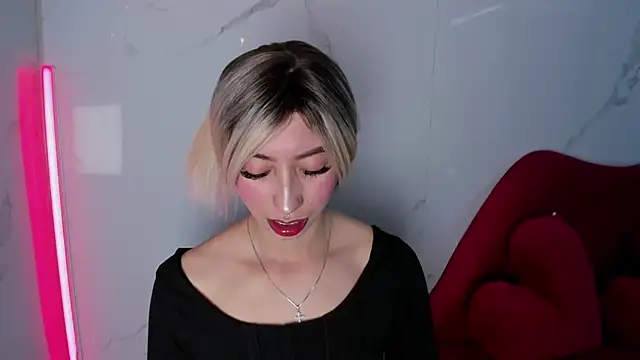 LilithCooperr  online show from September 25, 10:57 pm