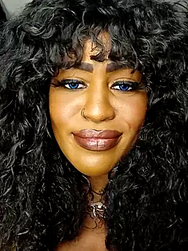 AmazonianMistress online show from December 4, 6:05 pm