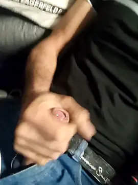 Snapshot of mapachon81 chatting on October 21, 8:59 am mapachon81 online show from October 21, 8:59 am