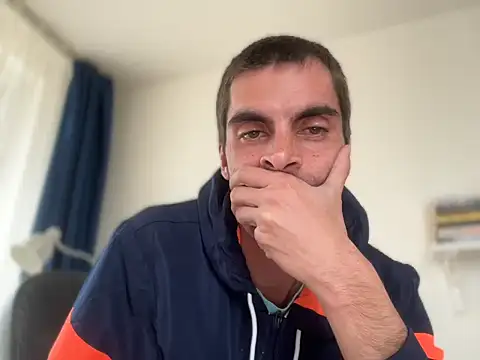 QuiteBig95 online show from December 3, 10:13 am