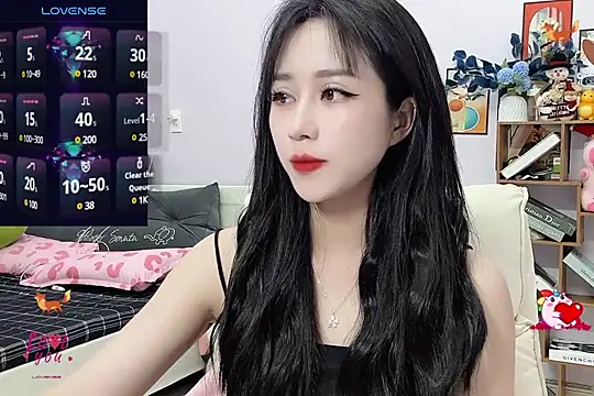  LLisa  online show from December 21, 6:34 pm