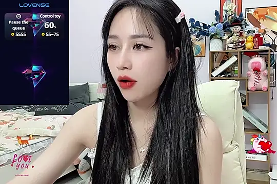  LLisa  online show from December 23, 6:05 pm