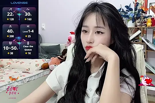  LLisa  online show from January 5, 5:41 pm