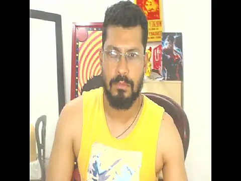 Snapshot of MikeRiverx chatting on May 31, 5:37 am MikeRiverx online show from May 31, 5:37 am