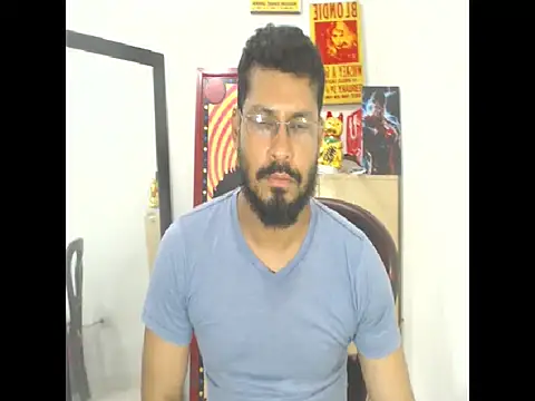 Snapshot of MikeRiverx chatting on June 7, 4:16 am MikeRiverx online show from June 7, 4:16 am