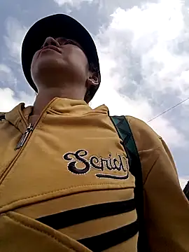 Snapshot of 2HotAsain4u chatting on October 19, 2:34 am 2HotAsain4u online show from October 19, 2:34 am