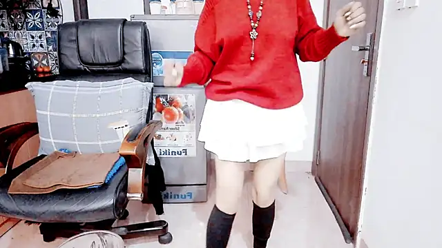 Miu-Le online show from December 18, 8:15 pm