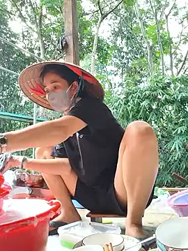 Xaoxang online show from June 21, 8:17 am
