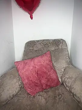 shirazz najmm online show from February 22, 10:18 am