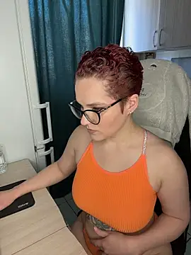 MrMrsRight online show from March 24, 8:41 am