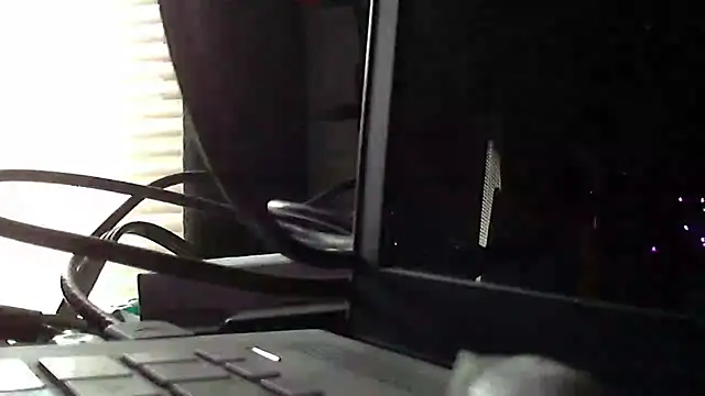 jessicalove99 online show from April 13, 4:34 pm